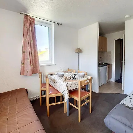 Confortable Pour 4 Pers. Avec Balcon Et Tv, Prox. Pistes Aux Menuires - Fr-1-344-1043 *